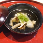 礒田 - クエ松茸のお椀