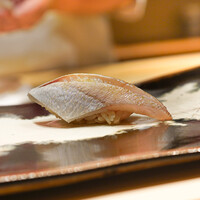 鮨 龍次郎 - 春子