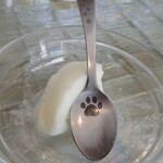 Gallery ef - スプーンの柄のマークに注目！気が利いてますね♪