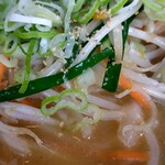 幸楽苑 - 熱々美味しい味噌炒めロカボスープ