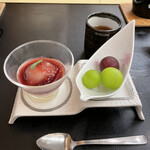 鐘山苑 - 1日目の夕食。美味し。