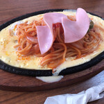 Mun - 鉄板イタリアンスパゲティー(むかしながら玉子ひき)　650円