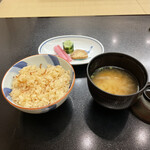 鐘山苑 - 2日目の夕食。美味し。