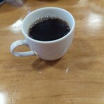 玉林酒家 - ランチ時に、サービスのヒーコー。マッタリですね。