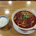 玉林酒家 - ラータン麺(刀削麺)&ライス。