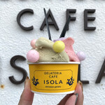 OKINAWA GELATO&CAFE ISOLA - ・カップ トリプル 500円/税抜
      (多良間島の黒糖ときなこ、ラズベリー＆グアバ、ピスタチオ 、紅芋ミルク ※おまけ)