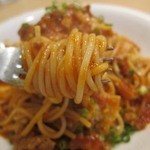 イルゴローソ - あらびきポーク、竹の子のトマトソース