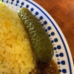 カレーの店 マボロシ - ピクルス1本  60円（税込）