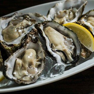 You can fully enjoy fresh Oyster shipped directly from the farm.