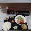 Hanazen - ②おすすめA定食"、600円の食券で焼肉定食。