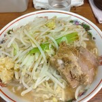 ラーメン二郎 - 5分で出来上がり