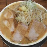金町製麺 - 二郎系ラーメン