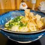 なみへい食品 - デフォルトで鰹節が付いてました。