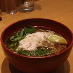 こころや - 稲庭うどん 国産蒸し鶏と薬味(冷・小)