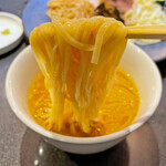 Japanese Soba Noodles 蔦 - 仄かな甘みとコクの有るスープと白麺