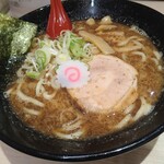 頑者製麺所 - 醤油ラーメン 880円(税込)