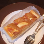 カフェ　コトン - リンゴのタルト