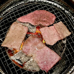 炭焼 金竜山 - タン