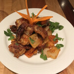 ヒマラヤテーブル - チキンチリビギナー。よほど辛さに耐性のない方でなければ美味しく食べれると思います♪具材がゴロゴロなのがまた良いよね(^｡^)