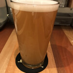 ヒマラヤテーブル - コンパス(箕面:大阪)。すももを使ったセゾン。セゾンらしい飲みやすさは良いし、すももの酸味もそこまで強くはなくクセはなし。ただ個人的にはもう少し飲み応えがあっても、とは思いました(^◇^;)