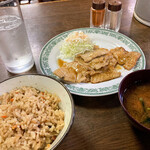 Naka Tora Shiyokudou - 鶏めし&生姜焼き&お味噌汁