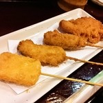 酒肴商店 アジト - 串カツいろいろ（1本100円）