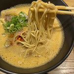 鶏と鮪節 麺屋勝時 - 