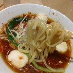 Chunsuitan - 海鮮火鍋湯麺 麺リフト！