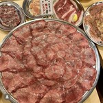 Taishuu Horumon Yakiniku Kemuriki - 