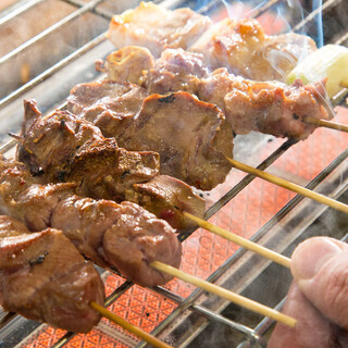 Exquisite! Specially hand-grilled Grilled skewer starting from 132 yen per piece◎