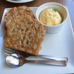 カフェ・ド・アメリ - くるみとキャラメルのパウンドケーキ