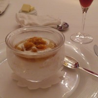 フランス料理 壺中天 - コースの前菜その２。オマールエビと雲丹、ジュレ