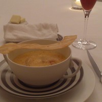 フランス料理 壺中天 - アラカルトで追加。オマール海老のスープ