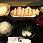 Meigara Tonkatsu Fukurou - 香川県オリーブ豚ロースカツ定食（￥２４００）、御飯、キャベツ、高野豆腐煮物、御新香、赤だし味噌汁