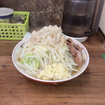 ラーメン二郎 - ラーメン小　カラメ以外全マシ　750円