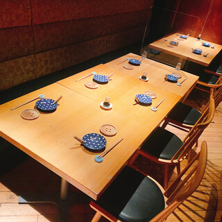 ＼団体様も大歓迎／広々テーブル席あります！