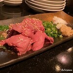 炉端酒場 だぃつ - 鶏レバー刺し