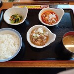 Yamada Udon - パンチ食べ比べ定食