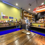 タコス&バー COYOTE - 内観 ①