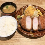 Tonkatsu Saku - 特ろーす定食