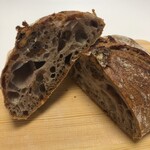 パン・デ・フィロゾフ - 【リュスティック ノア】断面