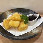 居酒屋しゃんがり - カマンベールチーズフライ