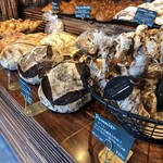 パン・デ・フィロゾフ - 店内