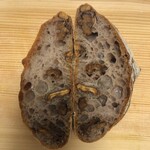 パン・デ・フィロゾフ - 【リュスティック ノア】クルミのパン　もちもちでうめぇ