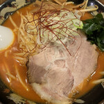 北海道らーめん ひむろ - 鉄仮麺(930円)