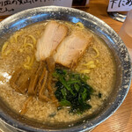 磨きの町のラーメン屋 味我駆 - 