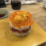 Sannomiya Sushi Ebisu - 雲丹いくらミルフィーユ。かわいいです。