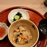 馬車道 大かわ - イクラも添えて