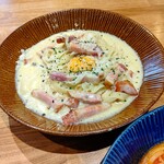 Kunitachi Pasta Factory - カルボナーラ(麺はタリアテッレ。ベーコンも沢山！)