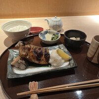 伊豆の旬 やんも 丸の内店 - 